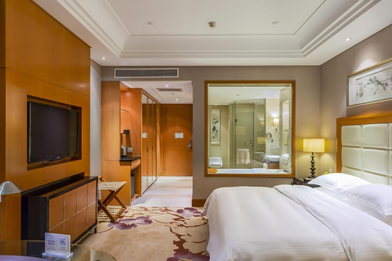 Wyndham Xinyang Downtown 호텔 외부 사진